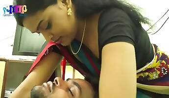 INDIAN HOUSEWIFE ROMANCE WITH SOFTWARE ENGINEER