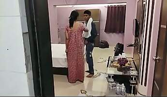 Indian College Boy Caught Jacking Having Lovemaking With Her Mature Step Sister